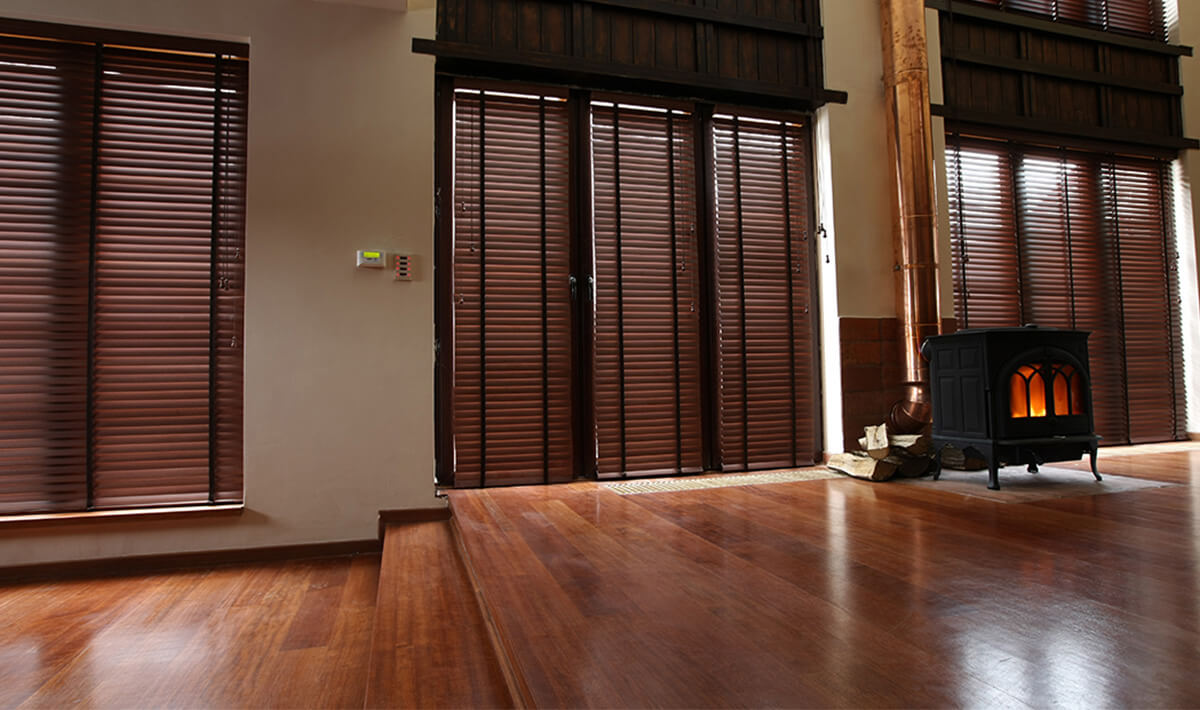 tende-in-falso legno-style-faux-wood-blinds